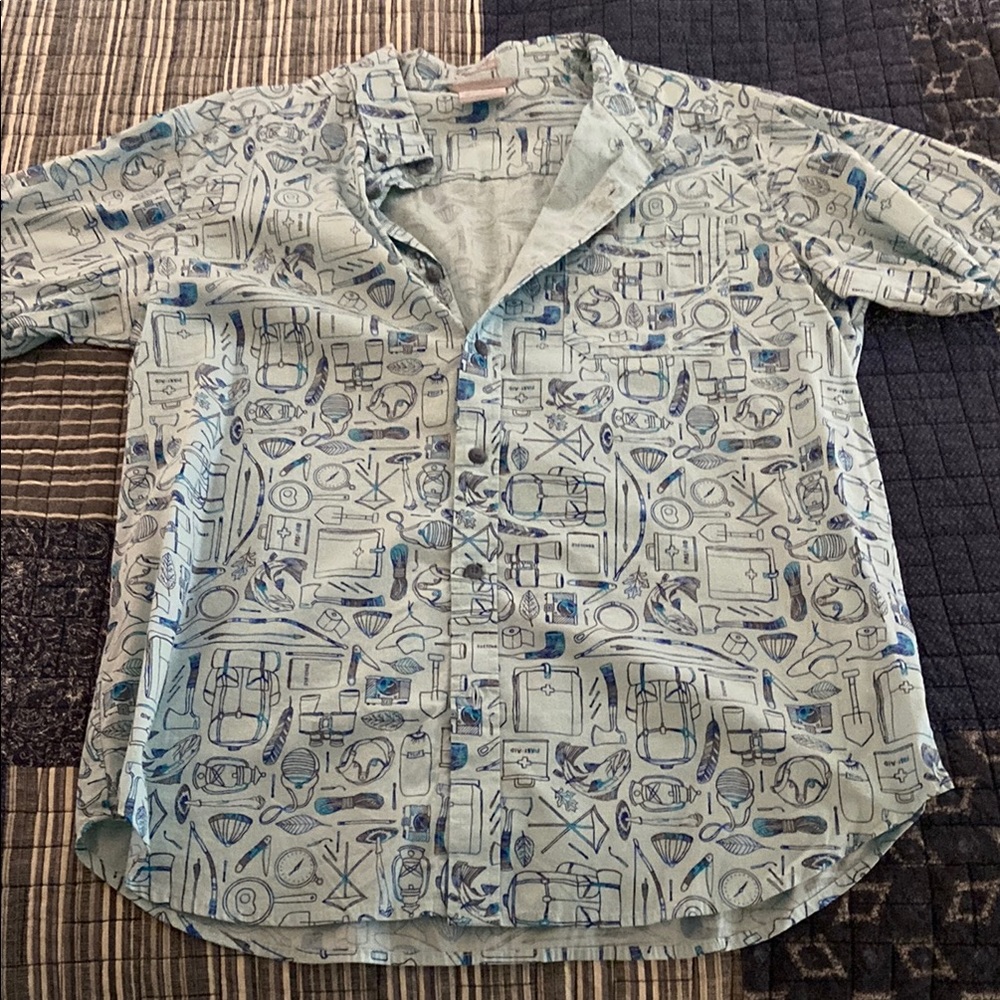 Columbia Blue Casual Button Down Shirt with Scenic Print